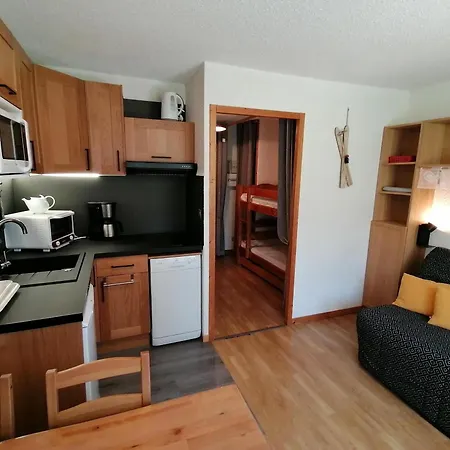 Renove Aux Pieds, Balcon Vue Piste - Fr-1-181-2540